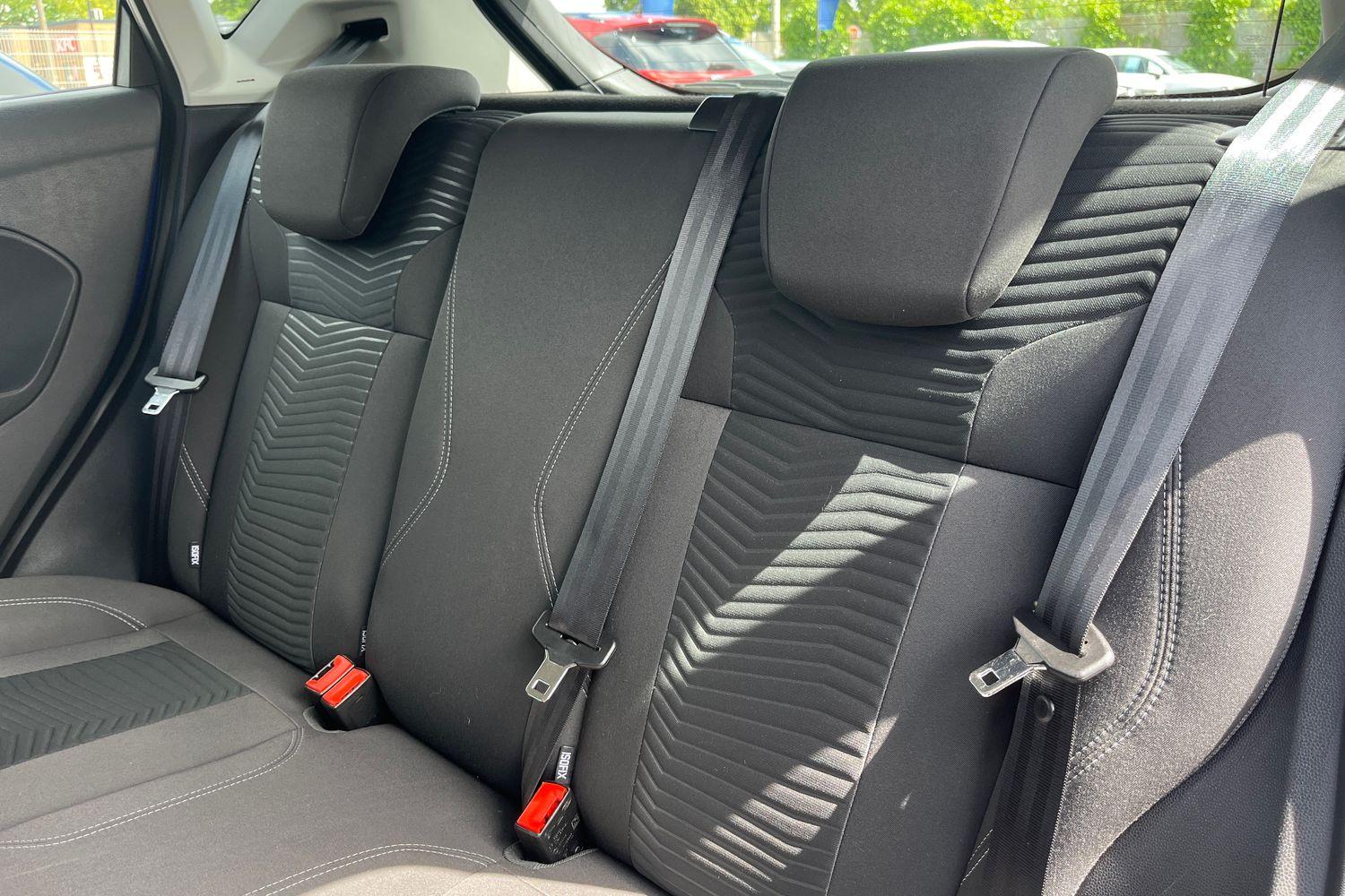 Ford Fiesta Photo 19