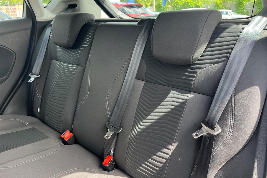 Ford Fiesta Photo autoimg-f0d05ca1092e093d5bf62daef3a81f55960f63be.jpg