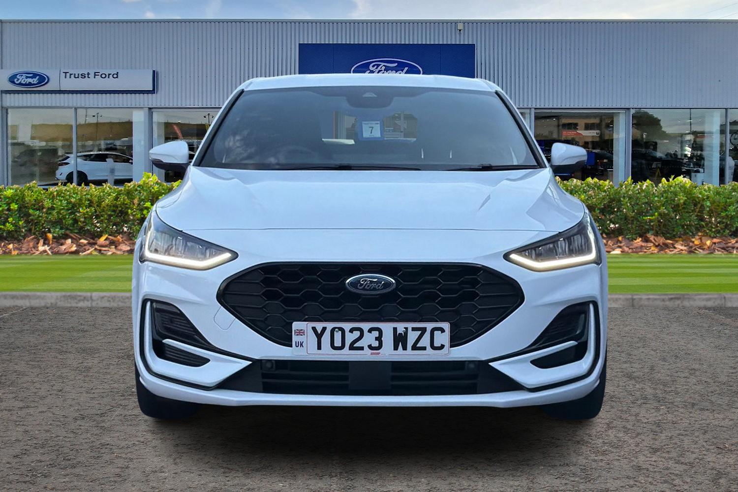 Ford FOCUS Photo 5