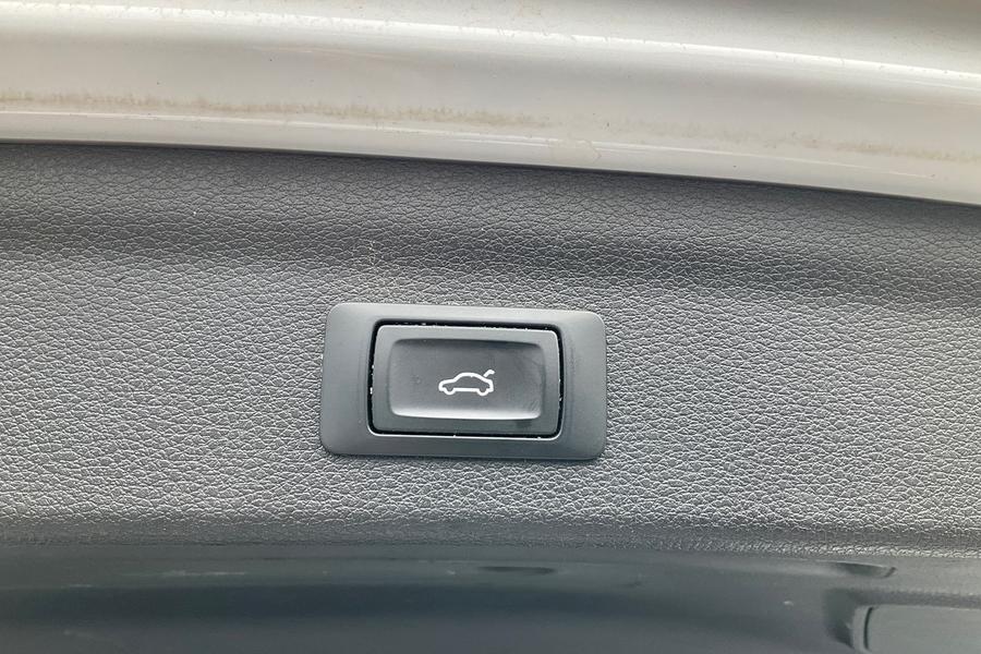 Audi Q3 Photo autoimg-f0d349b2543d27e978166052c34bc5a53414dbf0.jpg