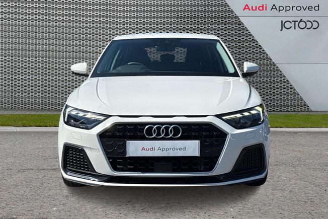 AUDI A1 Photo 8