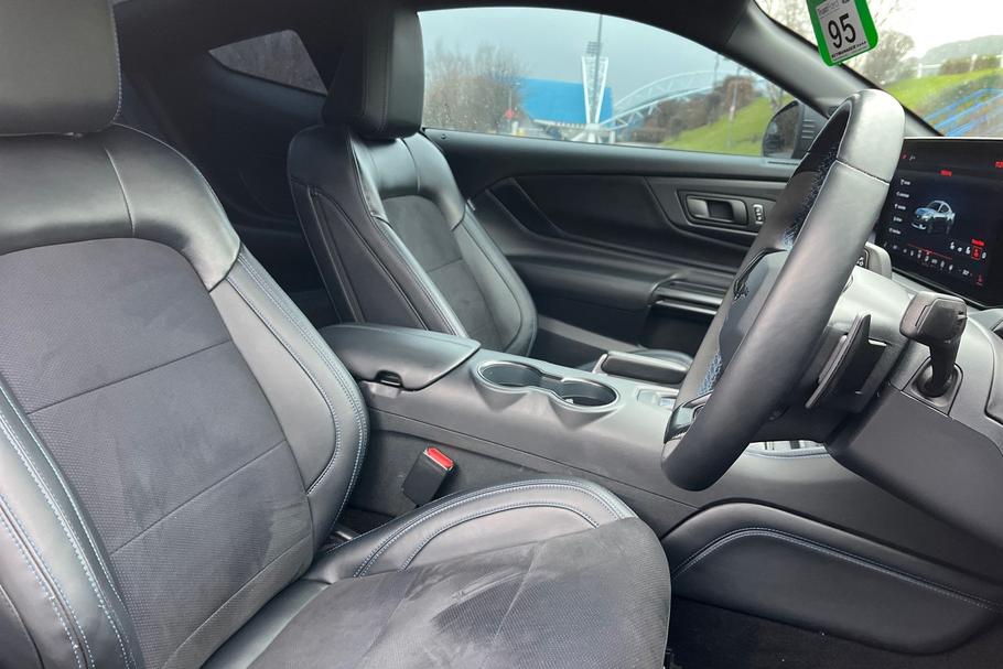 Used Ford MUSTANG YE74ZFZ 17