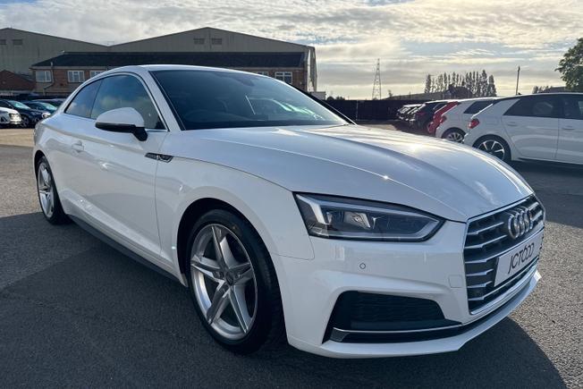 AUDI A5 Photo 22