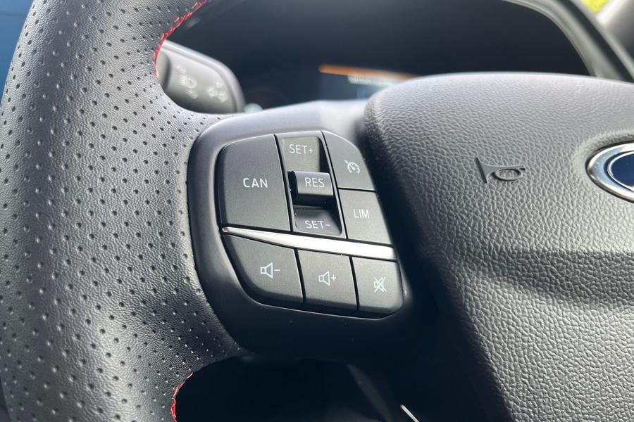 Ford Focus Photo autoimg-f0db9aa38648aecfcf6253ac481412a22aa2cbe4.jpg