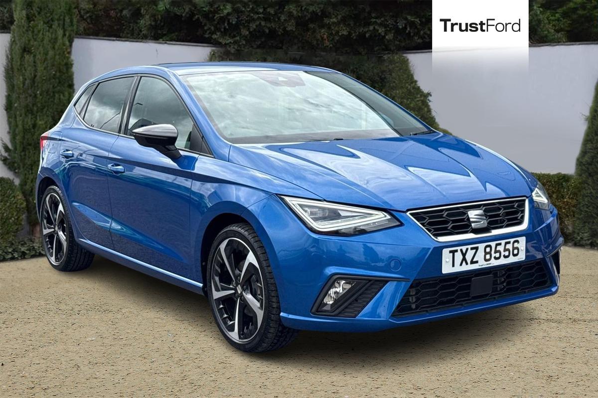 SEAT Ibiza listing photo