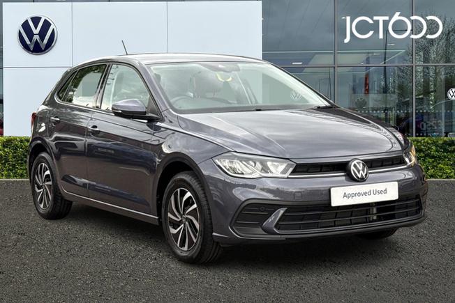 VOLKSWAGEN Polo Photo 1