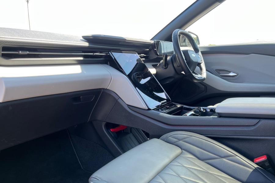 Ford Explorer Photo autoimg-f0e56851a3c2bc48877c9f8415d9d72d356de7be.jpg