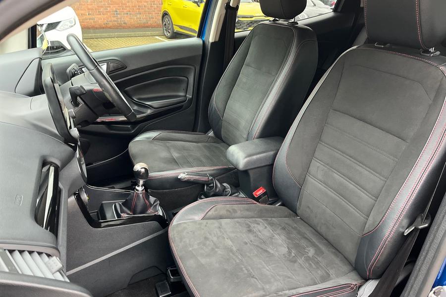 Ford EcoSport Photo autoimg-f0e8e977ef1cf7c31b224f561a45c0f718811335.jpg