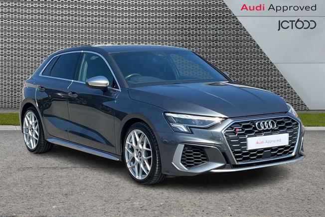 AUDI S3 Photo 1