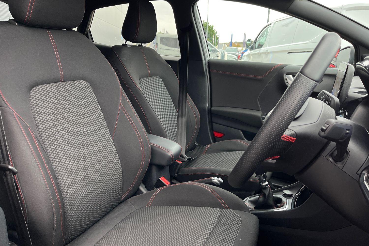 Ford Puma Photo 16