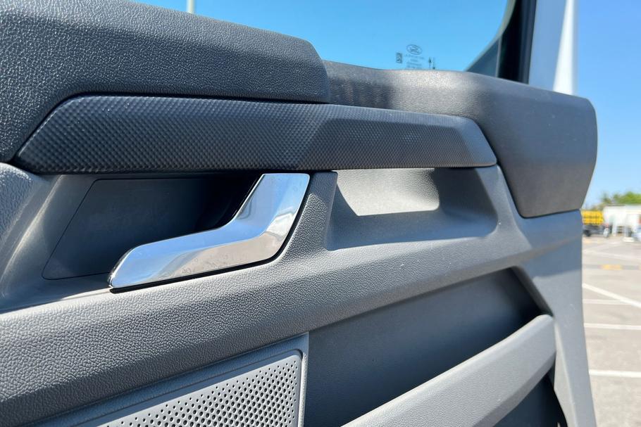 Used Ford TRANSIT CUSTOM FH73OFM 31