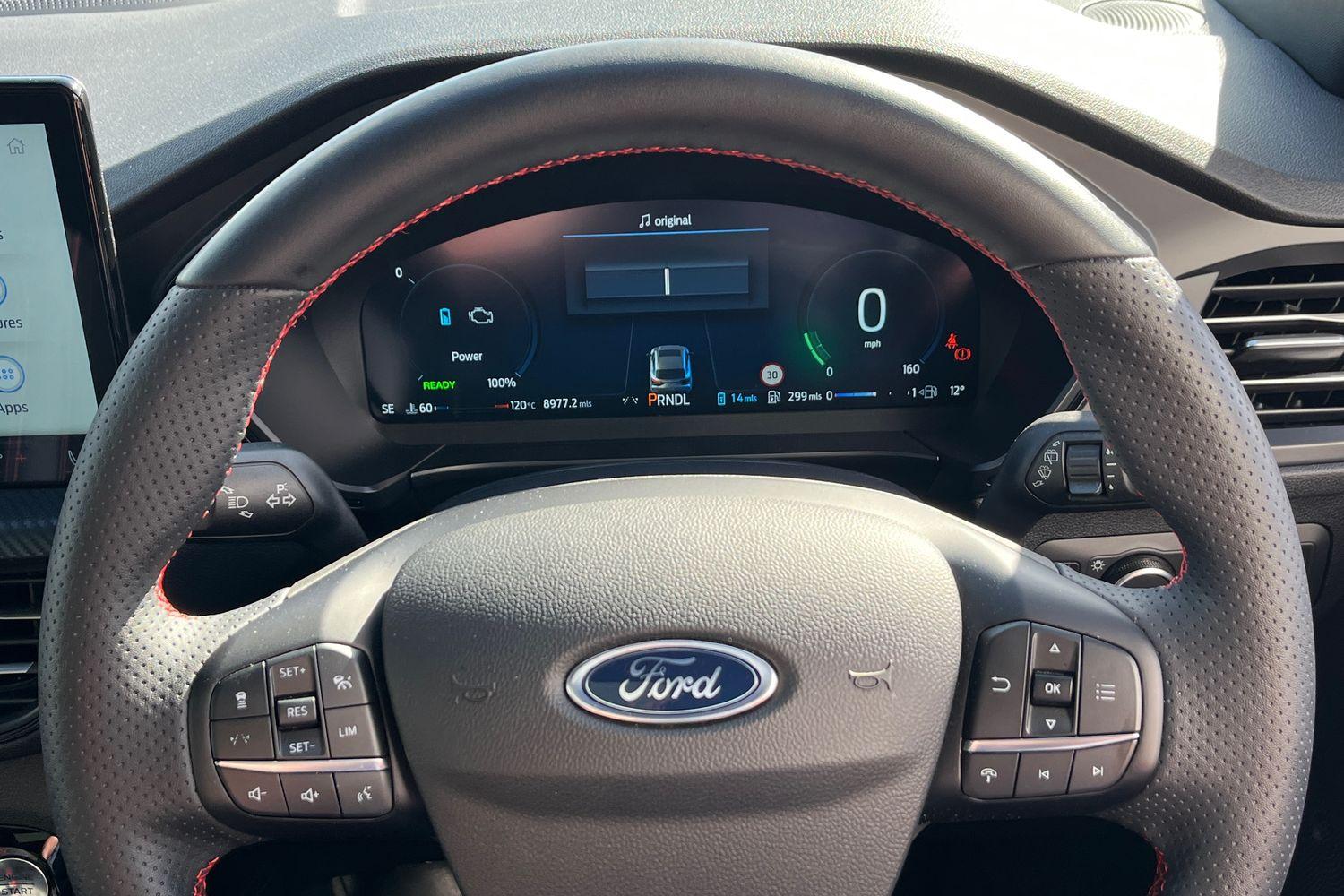 Ford KUGA Photo 11
