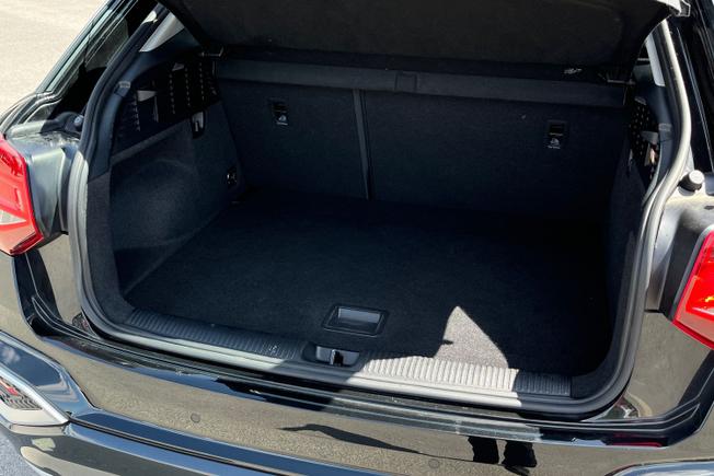 AUDI Q2 Photo 12