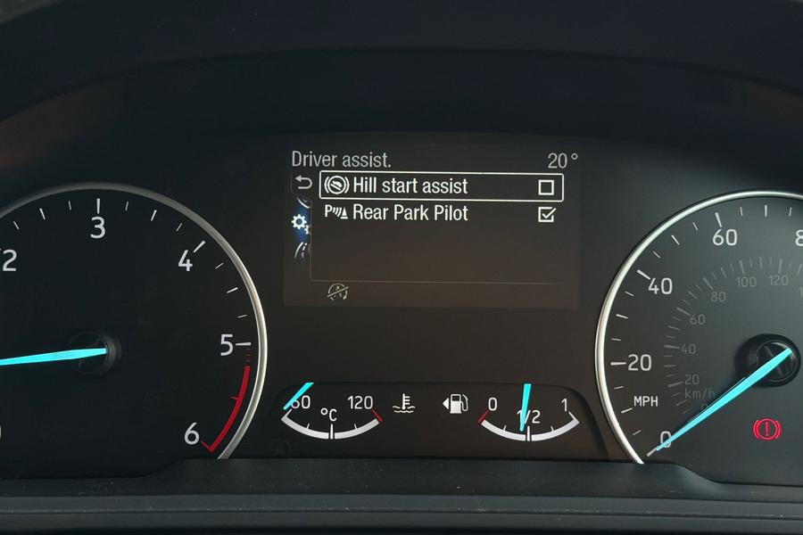 Ford ECOSPORT Photo autoimg-f0f1472736018f94be2463c7d4535c88ae195904.jpg