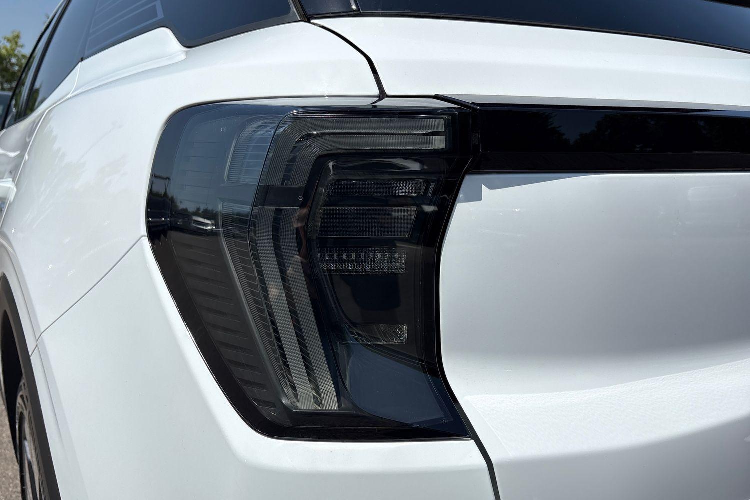 Ford Explorer Photo 39