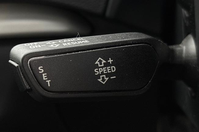 AUDI S3 Photo 25