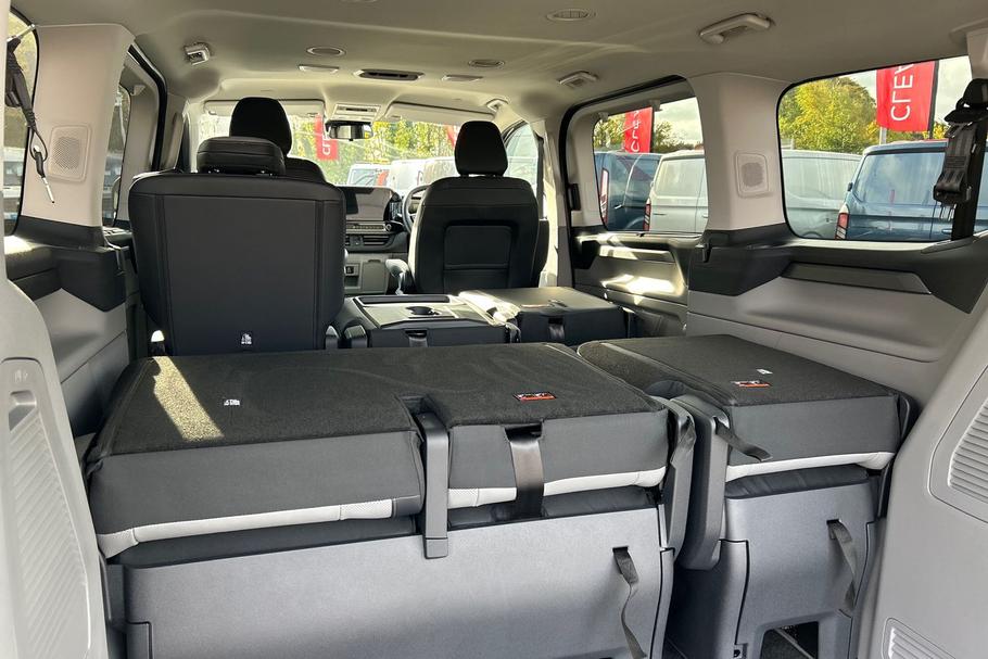 Used Ford E-TOURNEO CUSTOM 27