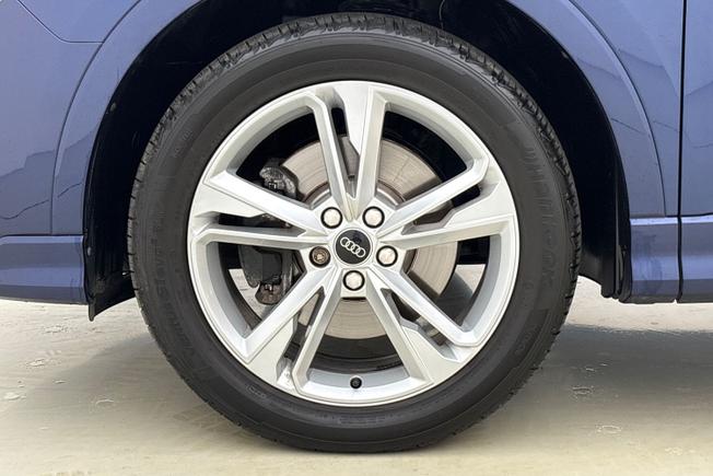AUDI Q3 Photo 5