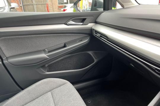 Volkswagen Golf Photo autoimg-f0fe56fc4ffca3d9033f7b58395746c095b233b2.jpg
