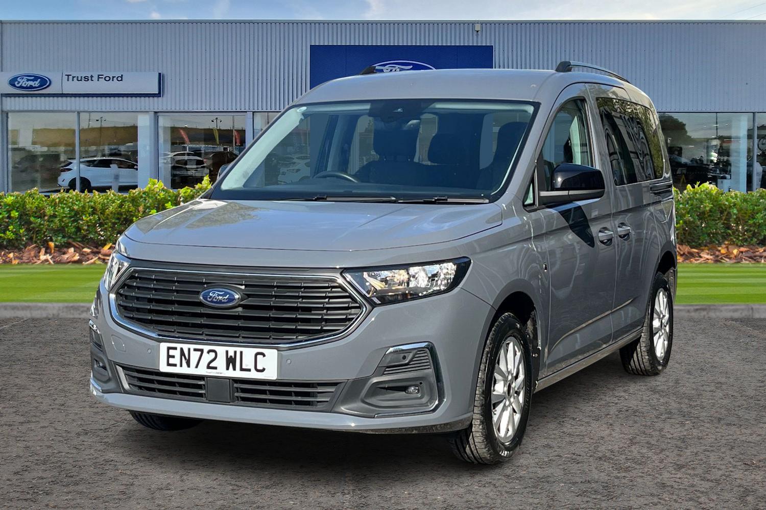 Ford TOURNEO CONNECT Photo 4
