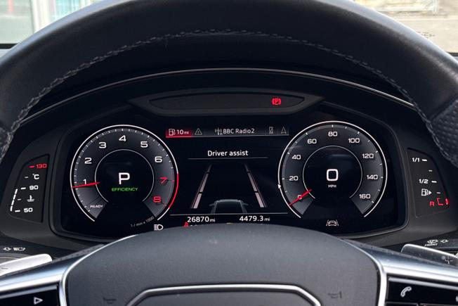 AUDI A6 Avant Photo 15