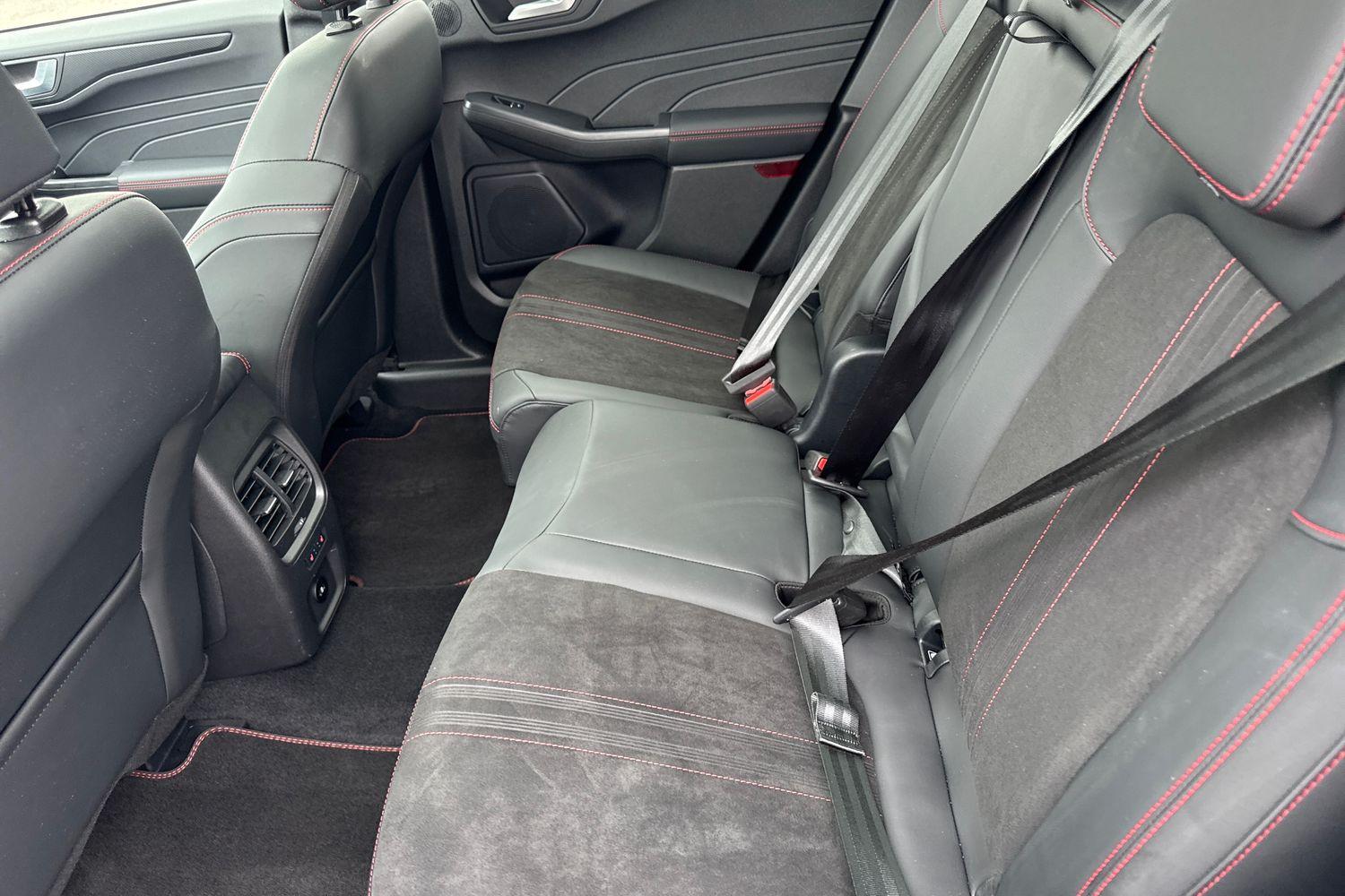 Ford KUGA Photo 19