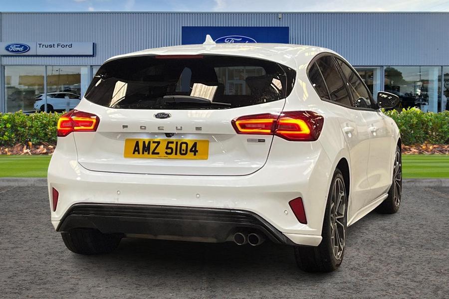 Ford FOCUS Photo autoimg-f106cfc85232edd930df6cfe8f2b31363533477c.jpg