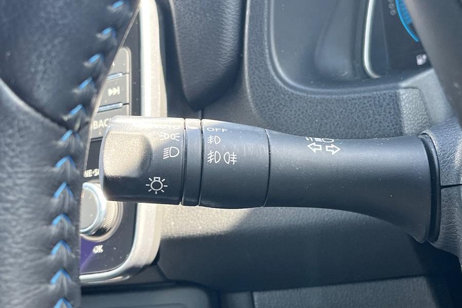Nissan Leaf Photo autoimg-f1071ff37e02eb71526c3b2b44ec086cb31fc01a.jpg