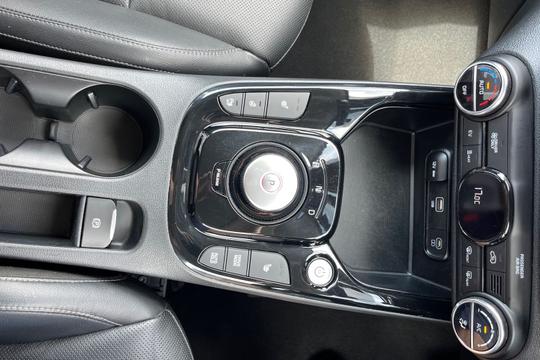 Kia Soul Photo autoimg-f109459185ac0e0f051ca784a873e48d26addd52.jpg