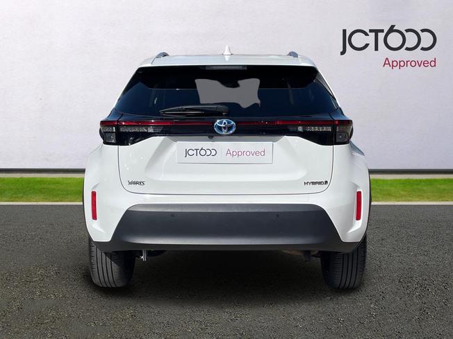 TOYOTA Yaris Cross Photo 7