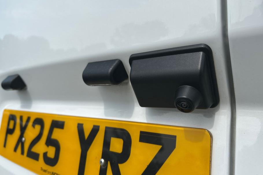 Used Ford TRANSIT CUSTOM PX25YRZ 33