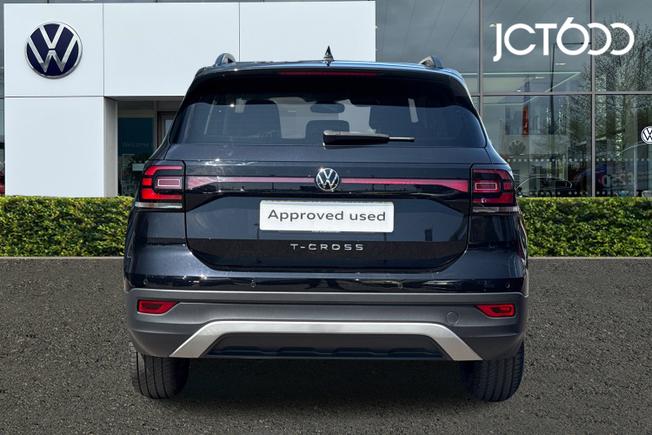 VOLKSWAGEN T-Cross Photo 7