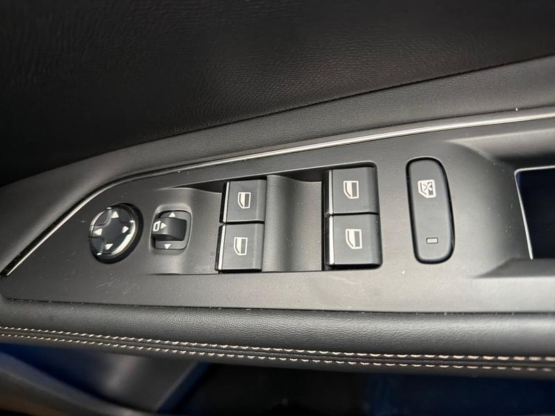 Used Peugeot 3008 VN71AUT 24