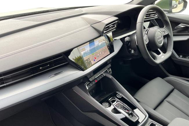 AUDI A3 Photo 2