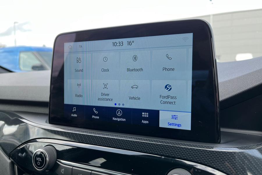 Ford Kuga Photo autoimg-f114ff4046b9213326ce2e0b1947a80b115342c4.jpg