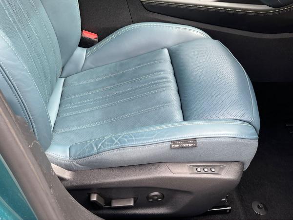 Peugeot 308 SW Photo autoimg-f118cccf3c8906d772a3ef48a413f7614c46869f.jpg