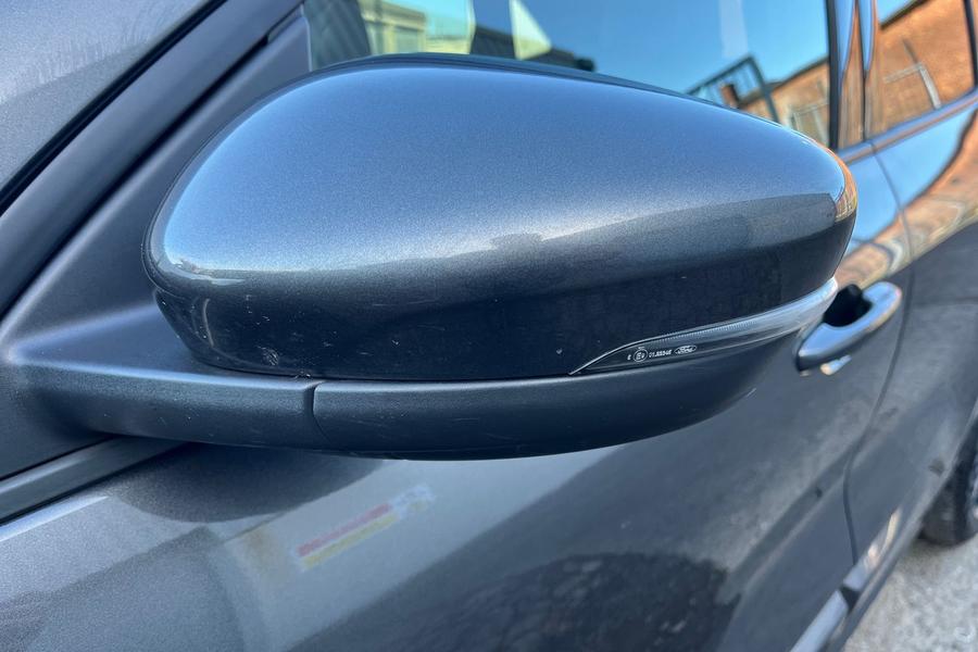 Ford Kuga Photo autoimg-f11f5a0eaa899a02a003756c97953e635f63d078.jpg