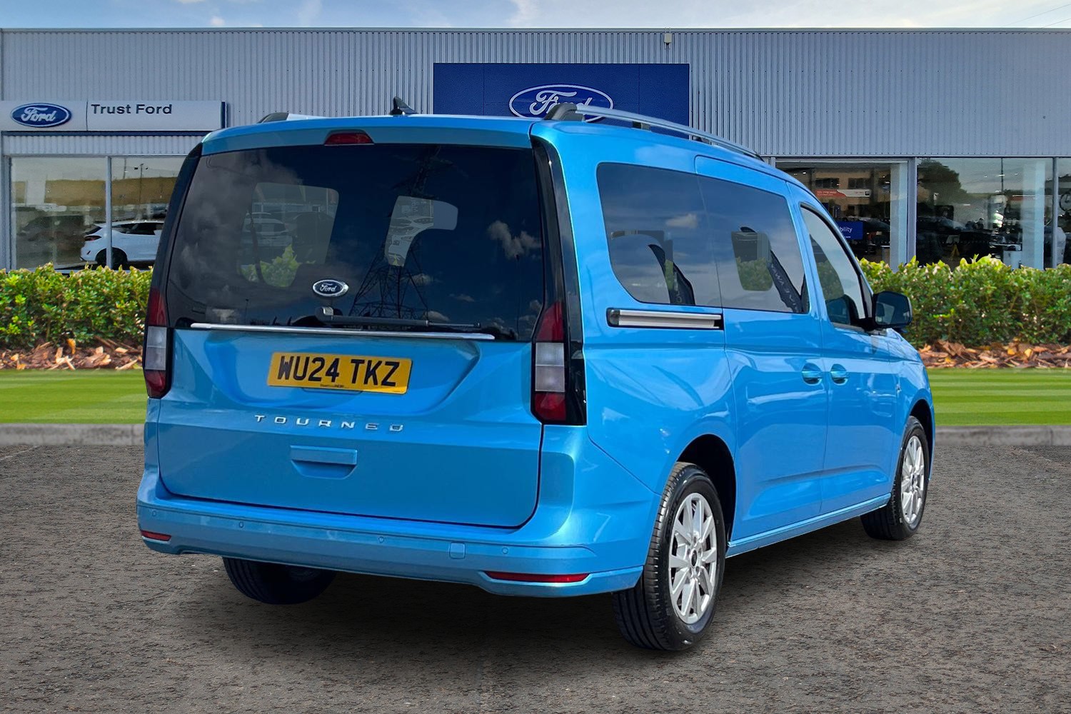 Ford Grand Tourneo Connect Photo 3