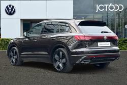 VOLKSWAGEN Touareg Photo 3