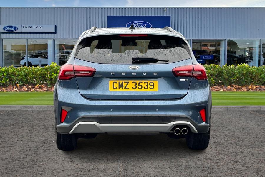 Ford FOCUS Photo autoimg-f1268b7ab5719d4184cbab3bb7a8d8dc3612fd54.jpg