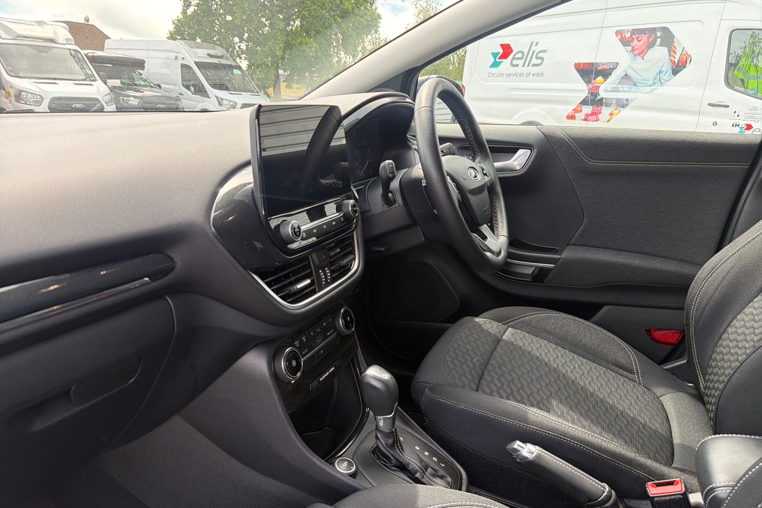 Ford Puma Photo 17