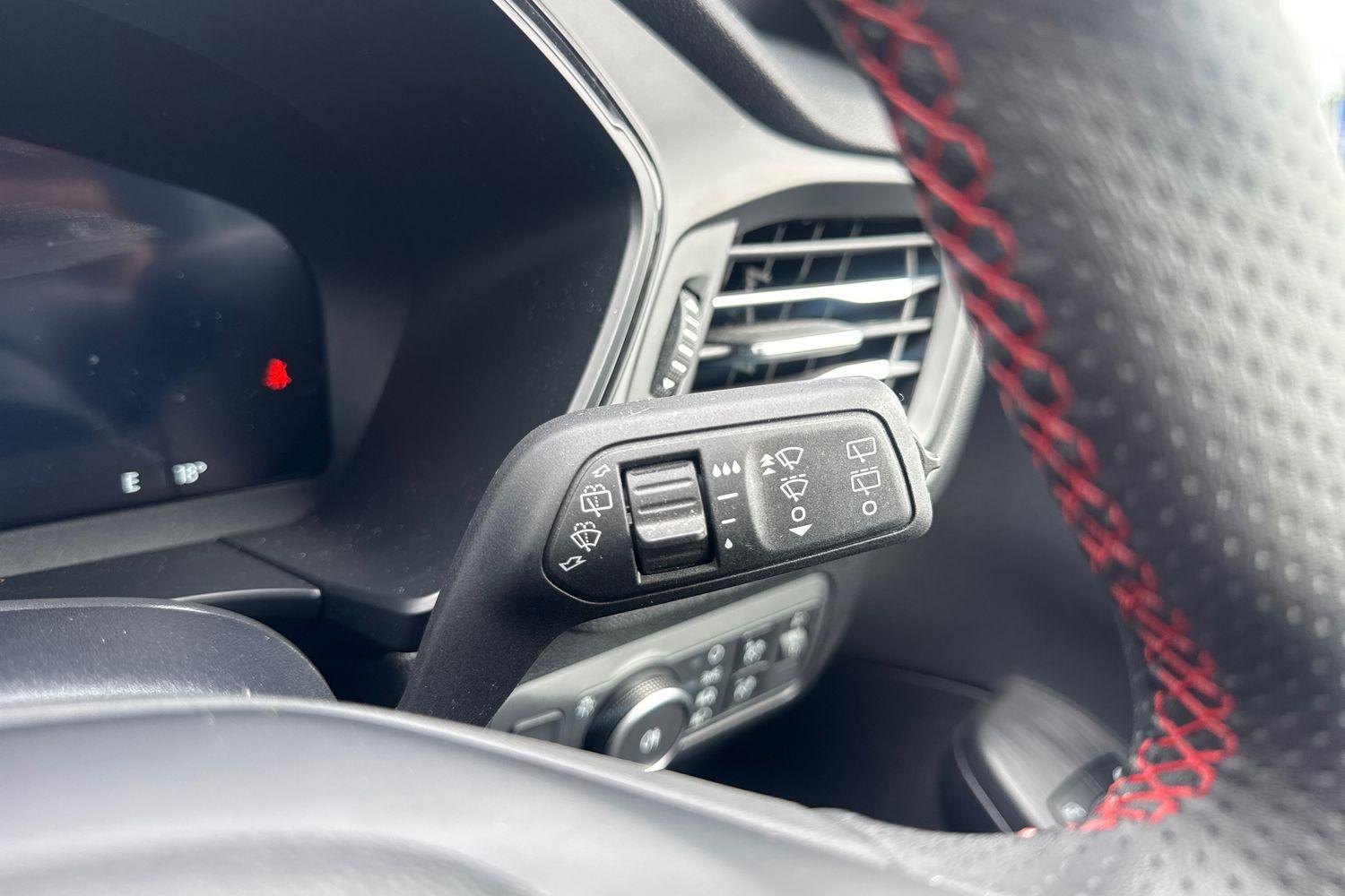 Ford KUGA Photo 14
