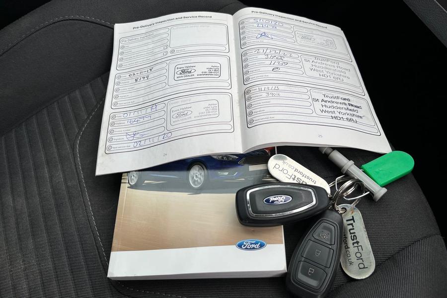 Ford FOCUS Photo autoimg-f13197ddc2fb623609ccf103635c9a1d7b21ce35.jpg