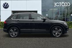 VOLKSWAGEN Tiguan Photo 4