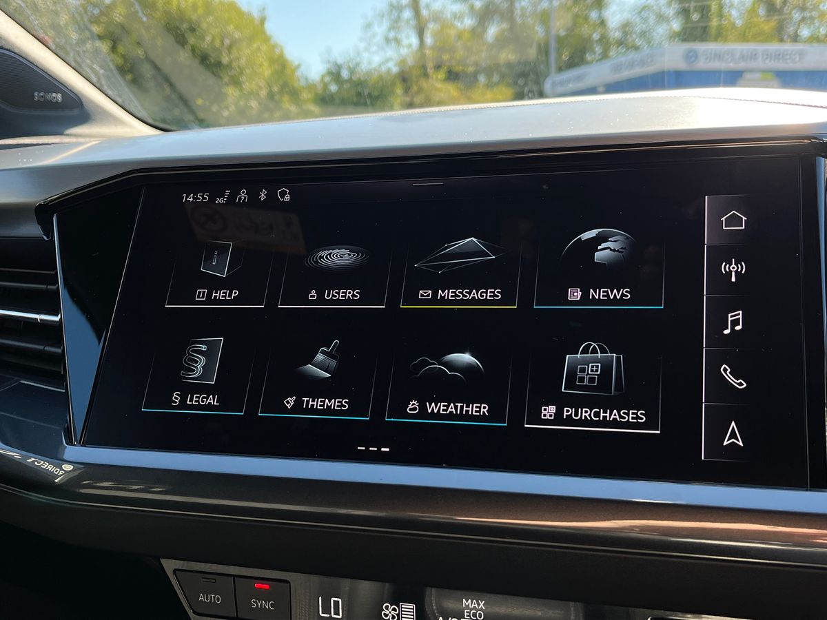 Audi Q4 e-tron Photo 37