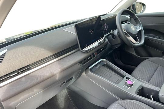 Volkswagen T-roc Photo autoimg-f1383116178b6901b4cbbb87adb28b9ea7480d45.jpg