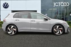 Volkswagen Golf Photo 4