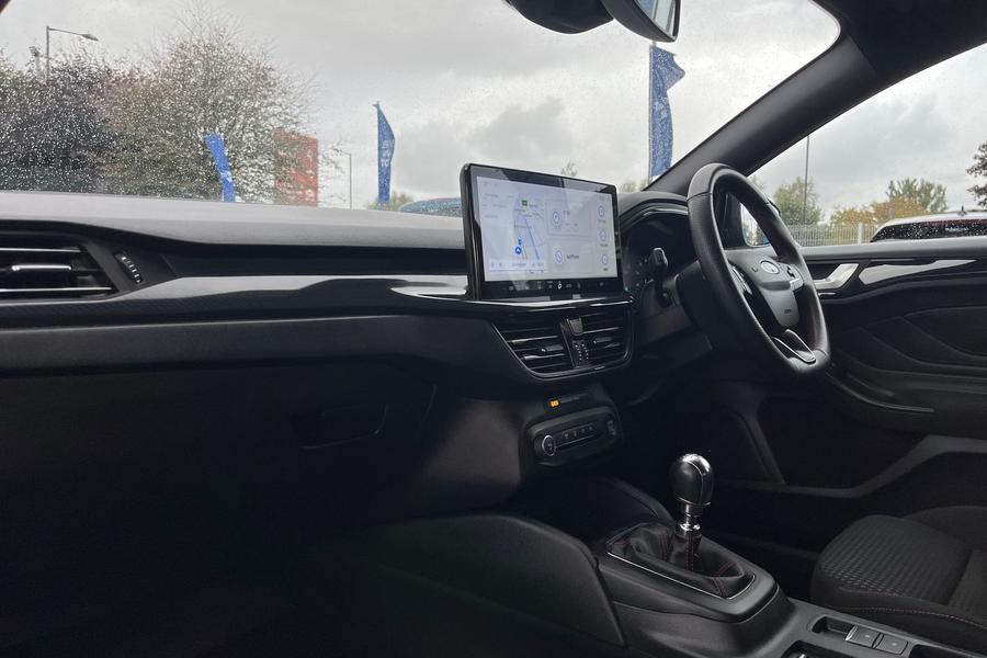 Ford FOCUS Photo autoimg-f1411141daa9a10f6666422bd435ea3d7da58a0b.jpg