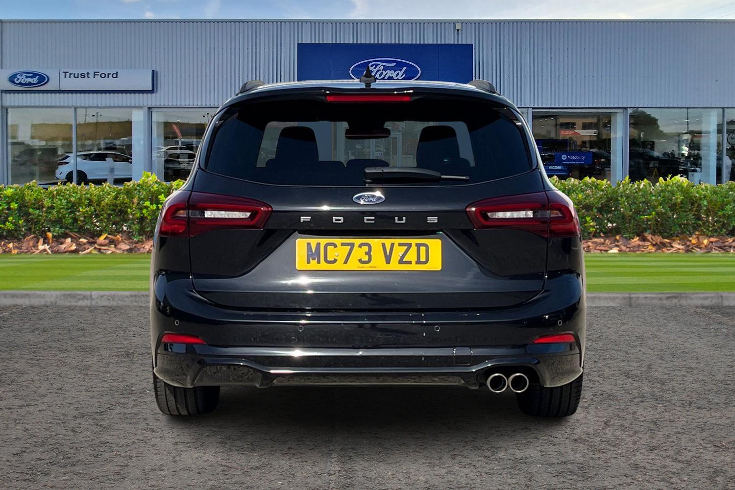 Ford Focus Photo 6