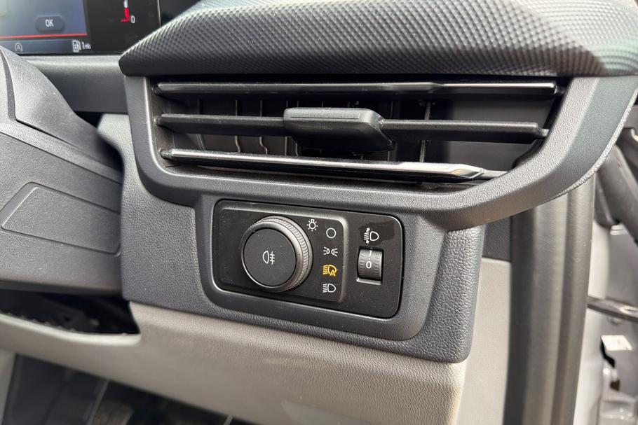 Used Ford TRANSIT CUSTOM YM74XNX 30
